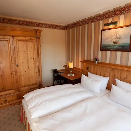 Hotel Moby Dick Hotel&ferienwohnungen 2*