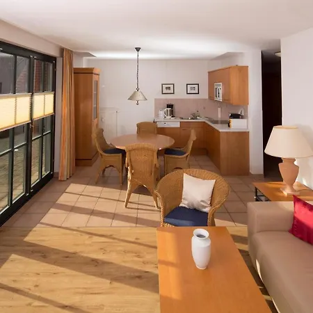 Moby Dick & 2* 欧巴德伍斯图