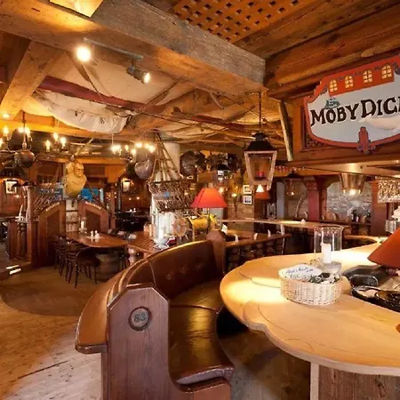 Moby Dick & Wustrow (Fischland)